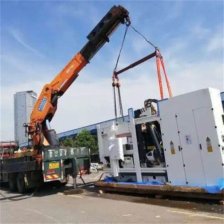 马尔康附近小吊车联系方式|8-16吨|本地及时服务